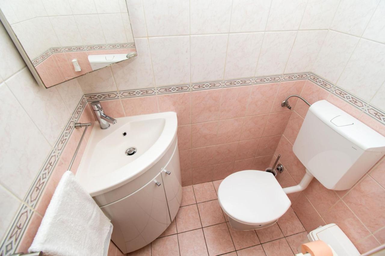 Apartment Julija Vodice Esterno foto